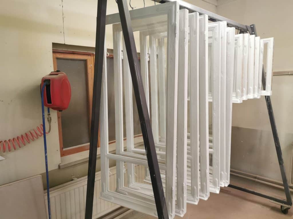 Pintaväriä vaille valmis